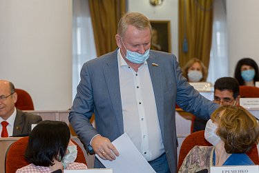 В повестке второго заседания ЗС